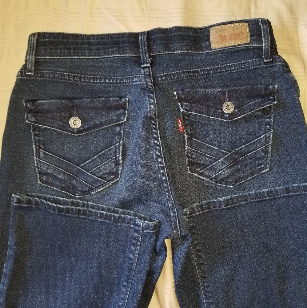 Levi's Perfect Waist Size 8, 525 Bootcut